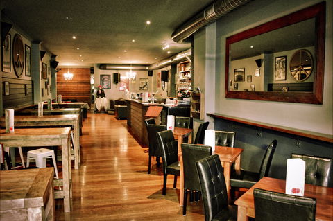 Bottlerocket Bar And Cafe - Great Ocean Road Restaurant 2