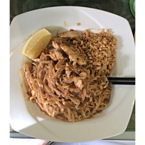 Mae Moon Thai - Great Ocean Road Restaurant 0