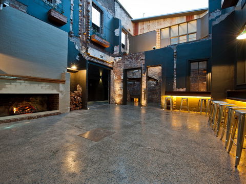 Royal Hotel Queanbeyan - Great Ocean Road Restaurant 2