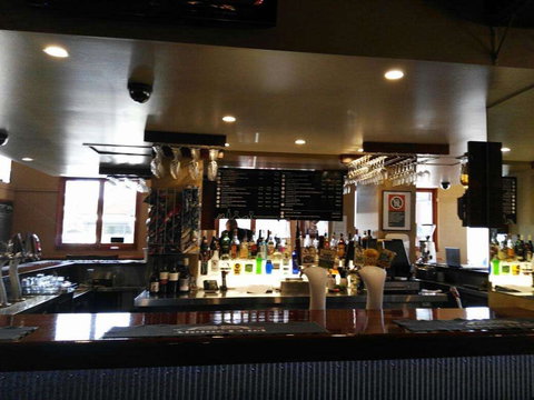 The Alpine Hotel - Great Ocean Road Restaurant 0