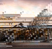 The Rising Sun Hotel Auburn - Great Ocean Road Restaurant