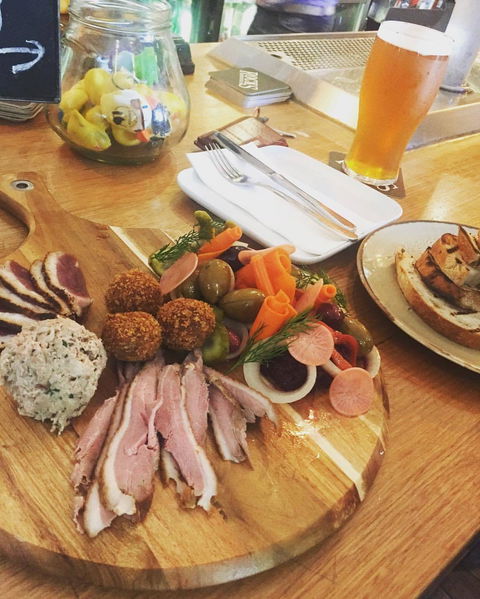 The Duck Inn Pub & Kitchen - Great Ocean Road Restaurant 0