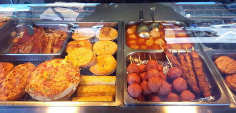 Vinata's Hot Bread - Great Ocean Road Restaurant 0