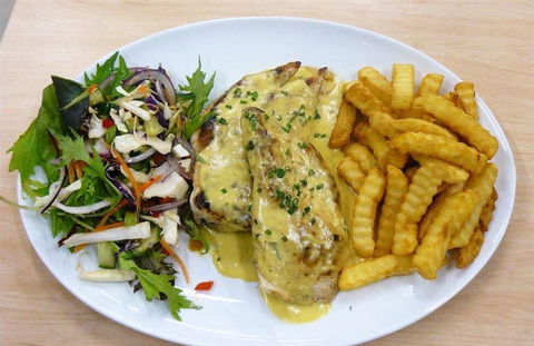 Yellow Belly Cafe - Great Ocean Road Restaurant 5