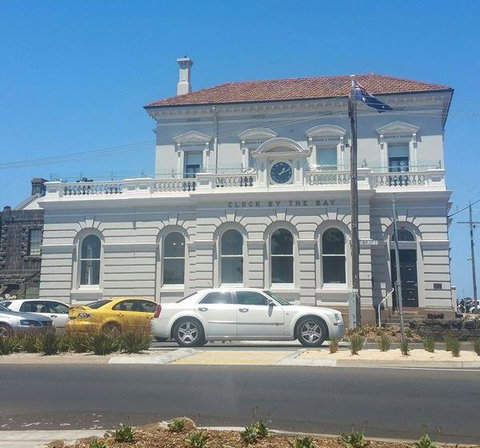Clock By The Bay - Great Ocean Road Restaurant 7