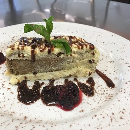 Dino's Cafe - Great Ocean Road Restaurant 0