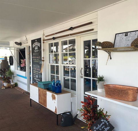 The Anchorage Cafe - Great Ocean Road Restaurant 8