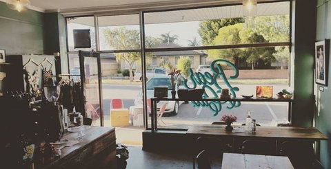 Bear & Cub - Great Ocean Road Restaurant 14