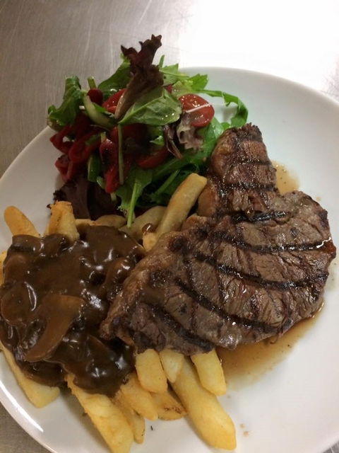 Clippers Bar & Grill - Great Ocean Road Restaurant 3