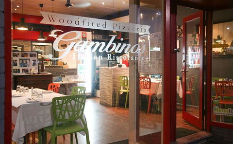 Gambinos Italian Ristorante - Great Ocean Road Restaurant 7