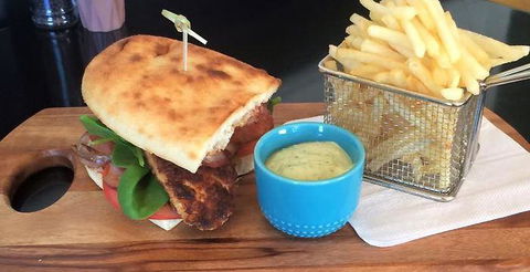 Periwinkles Cafe - Great Ocean Road Restaurant 4