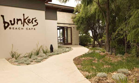 Bunkers Beach House - Great Ocean Road Restaurant 15