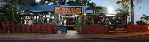 Millers Beach Bar & Grill - Great Ocean Road Restaurant 1