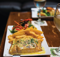 Dollys Bar  The Hibiscus Tavern - Great Ocean Road Restaurant