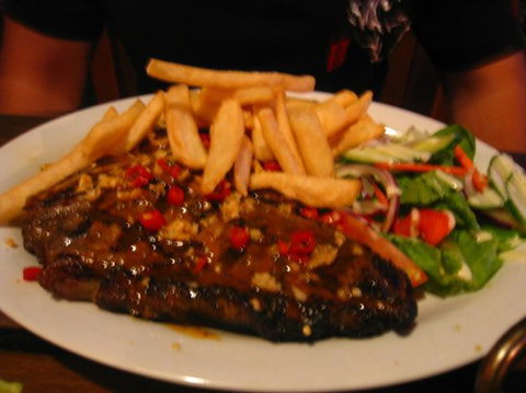 Beachfront Hotel - Great Ocean Road Restaurant 4