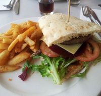 Clocktower Hotel - Great Ocean Road Restaurant