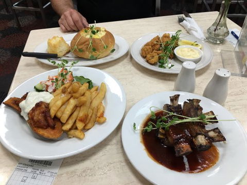 Kingaroy RSL - Great Ocean Road Restaurant 6