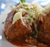 Manolis Greek Taverna - Great Ocean Road Restaurant