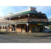 Bank Hotel Dungog - Great Ocean Road Restaurant