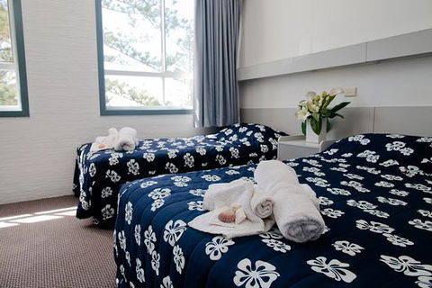 The Seabreeze Beach Hotel - Great Ocean Road Restaurant 0