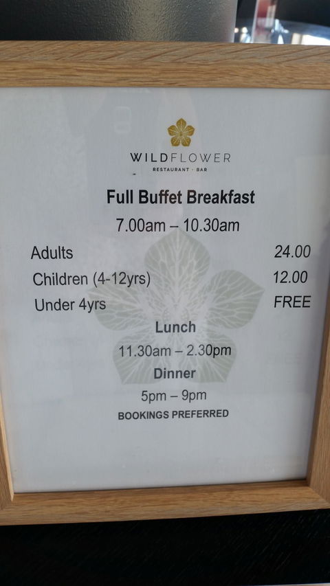 Wildflower Restaurant And Bar At Best Western Plus Lake Kawana - Great Ocean Road Restaurant 2