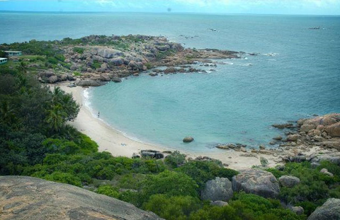 Meraki Whitsundays - Great Ocean Road Restaurant 0