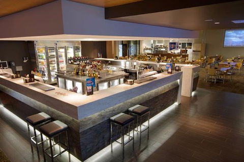 The Sun Hotel - Great Ocean Road Restaurant 0