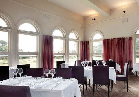 Albert Park Hotel - Great Ocean Road Restaurant 7