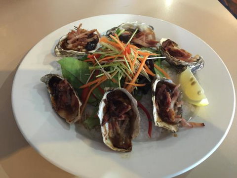 Elimatta Motor Inn - Bistro & Bar - Great Ocean Road Restaurant 0