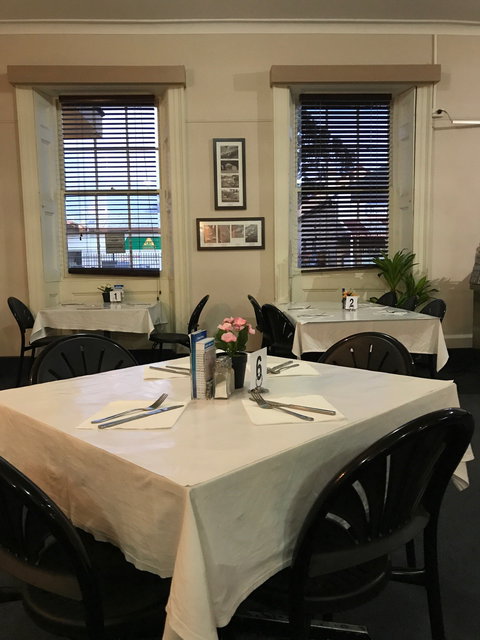 Blenheim Inn Hotel - Great Ocean Road Restaurant 2