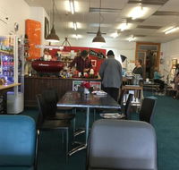 The Crowded Lounge - Great Ocean Road Restaurant