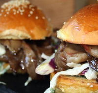 The Robertson Hotel Dining Room - Great Ocean Road Restaurant