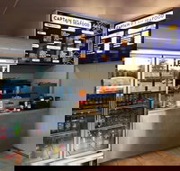 Captain D's Seafoods - Great Ocean Road Restaurant