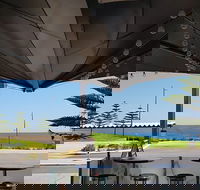 Plaka On The Beach - Great Ocean Road Restaurant