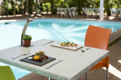 Hearson's Bistro - Great Ocean Road Restaurant 0