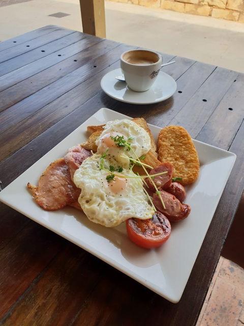 Shark Bay Cafe - Great Ocean Road Restaurant 1