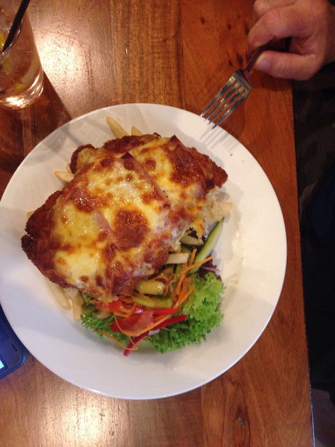 The Dunsborough - Great Ocean Road Restaurant 8