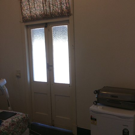 Quairading Hotel - Great Ocean Road Restaurant 0