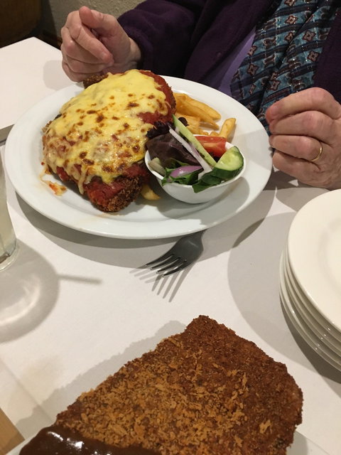 The Royal Oak Hotel - Great Ocean Road Restaurant 9