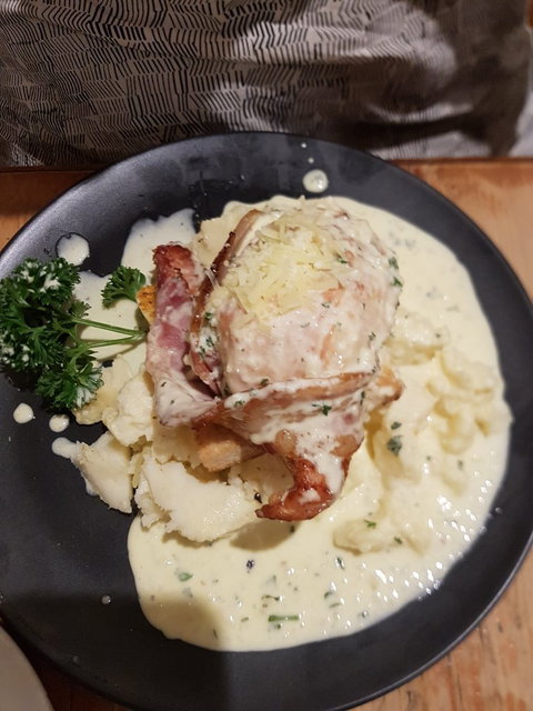 The Royal Oak Hotel - Great Ocean Road Restaurant 7