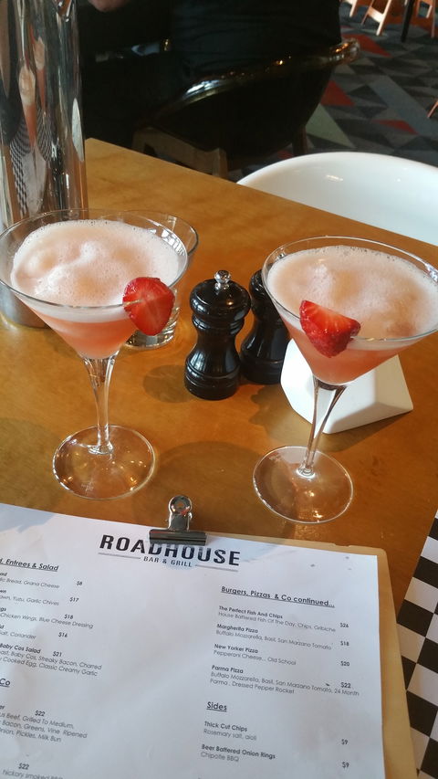 Atura Roadhouse Bar And Grill - Great Ocean Road Restaurant 3