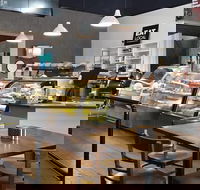 D  M's Bakery Cafe - Great Ocean Road Restaurant