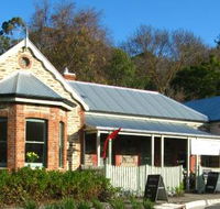 Emprades Petit Cafe - Great Ocean Road Restaurant