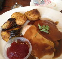 Royal Family Hotel - Great Ocean Road Restaurant