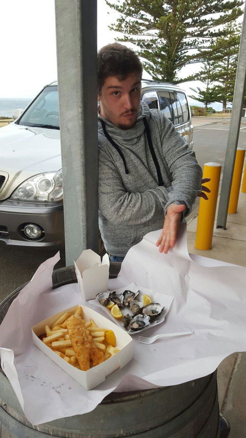 Two Birds & A Squid Food Company - Great Ocean Road Restaurant 2