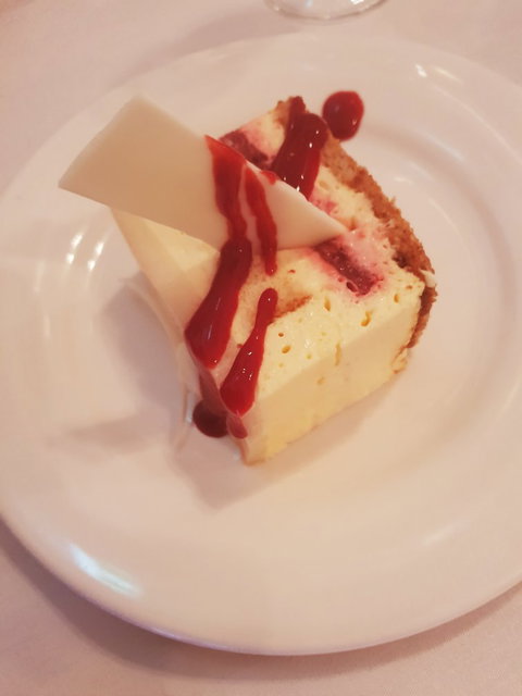 View At 85 Cafe - Great Ocean Road Restaurant 1