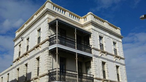 Cafe 129 - Great Ocean Road Restaurant 0