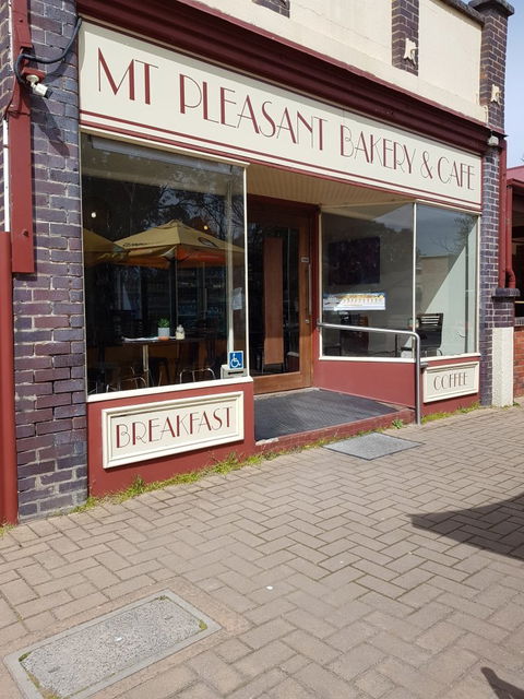 Mount Pleasant Bakery - Great Ocean Road Restaurant 3