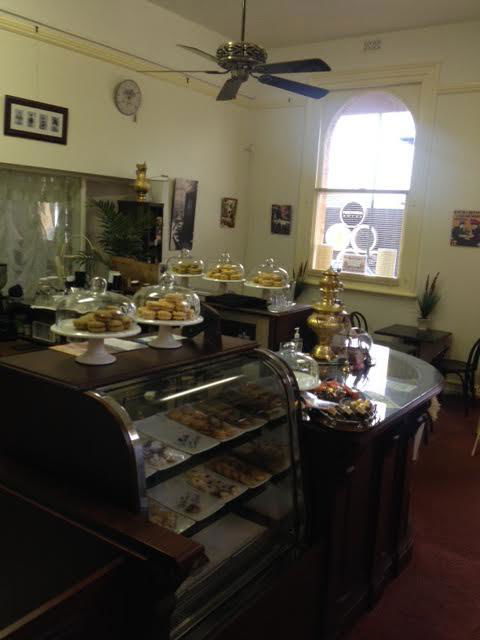 Palm Court Cafe Mannum SA - Great Ocean Road Restaurant 9