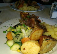 Queens Arms Hotel Riccardo's Seafood and Steakhouse - Great Ocean Road Restaurant